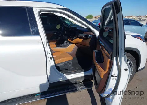 2022 Toyota Highlander Platinum из США, поврежденный, VIN 5TDFZRAH5NS111835